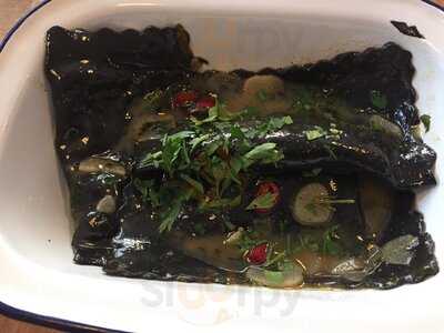 Heritage Shop & Wine