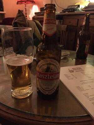 Obroty Rzeczy Restaurant & Cafe