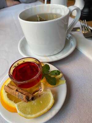 Milanovo Restaurant & Pizzeria & Cafe