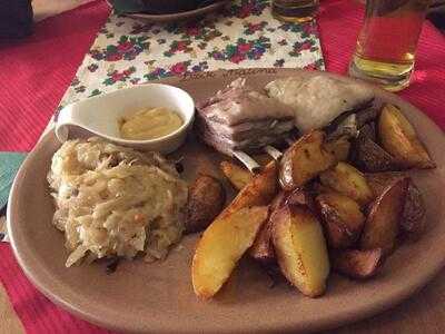 Restuaracja Dzik Malina