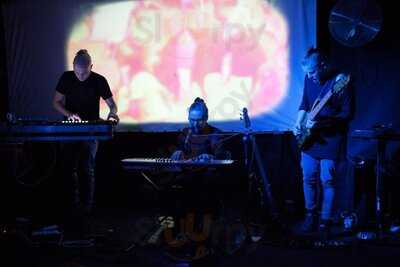 Klubokawiarnia Chłodna 25