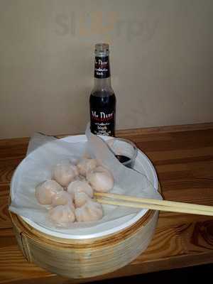 Pierogi Na Chmielnej 13