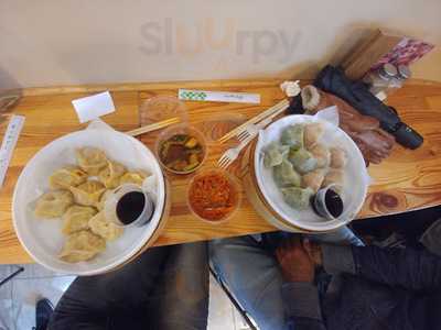 Pierogi Na Chmielnej 13