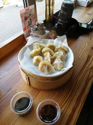 Pierogi Na Chmielnej 13