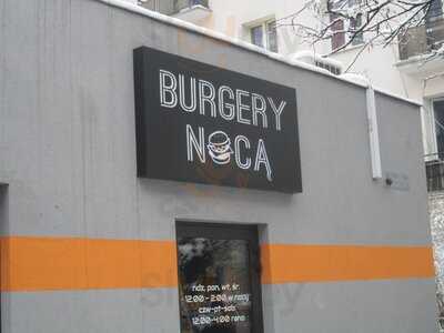 Burgery Nocą