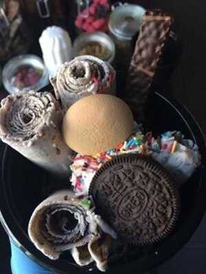 Stara Praga Kawiarnia I Antykwariusze