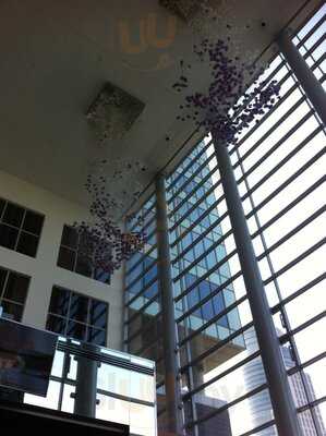 Pistaccio Lobby Bar & Lounge