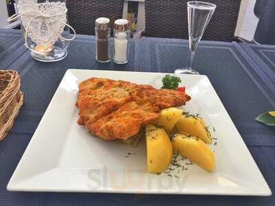 Old Town Restaurant - Ptaszek W Klatce