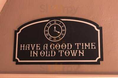 Old Town Restaurant - Ptaszek W Klatce