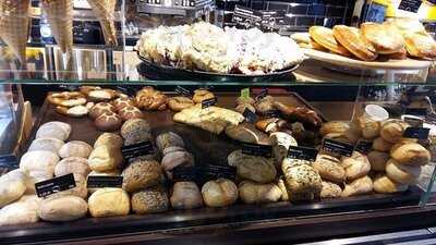 Gorąco Polecam Nowakowski