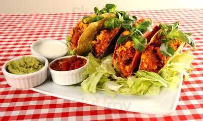 7 Street Bar & Grill