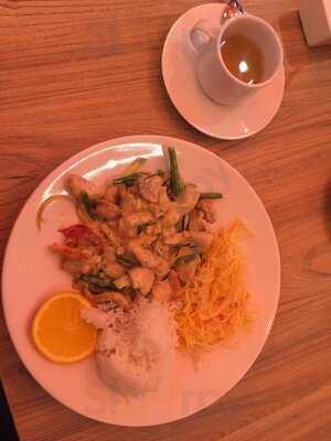 Chińska Kuchnia & Sushi