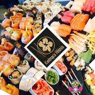 Kwitnąca Wiśnia Sushi