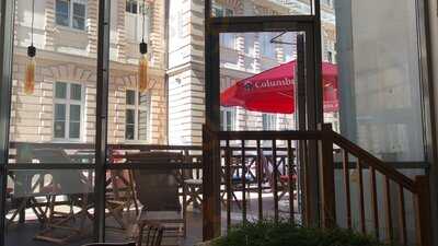 Columbus Cafe