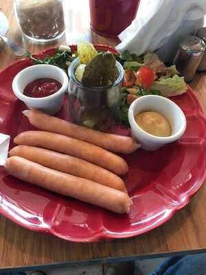 Caffe Bistro Parking