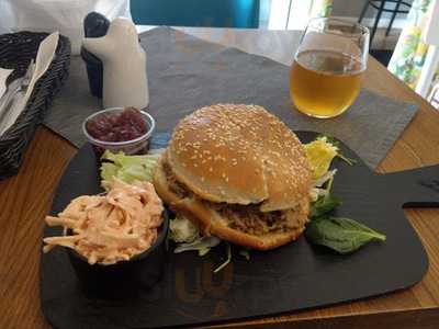 Caffe Bistro Mauroski