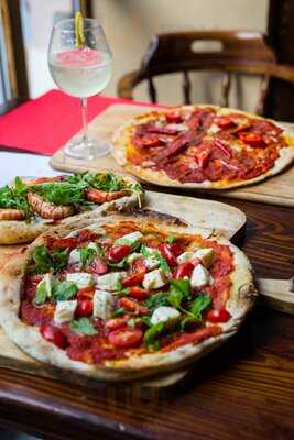 Amore Vero Italian Restaurant Pizzeria & Cocktail Bar