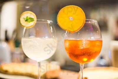 Amore Vero Italian Restaurant Pizzeria & Cocktail Bar