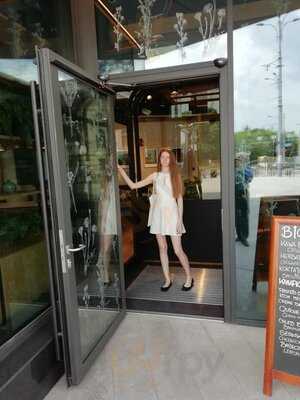 Biotiful Healthy Snack Lab