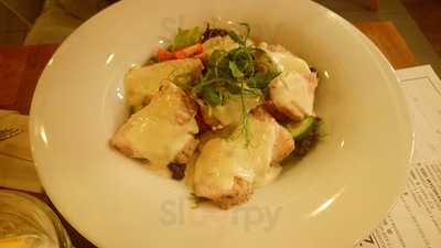 Pera Trattoria Italiana