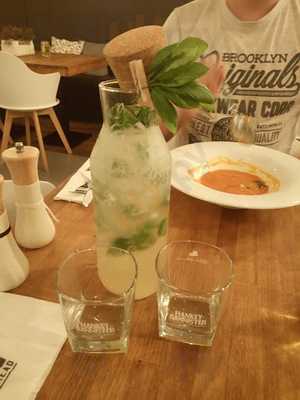 Pera Trattoria Italiana