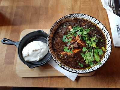 Pera Trattoria Italiana