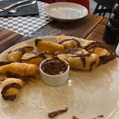 Pini Grill & Delikatesy