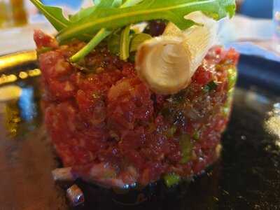 Pini Grill & Delikatesy