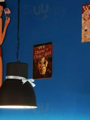 Pin Up American Burger