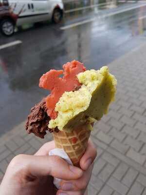 Łodziarnia - Lody Na Okragło