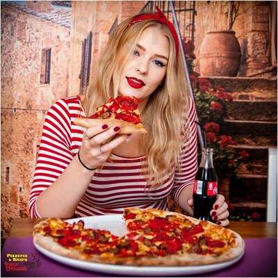 Pizzeria & Bistro Pełen Brzuszek