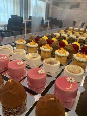 Mariaz Patisserie