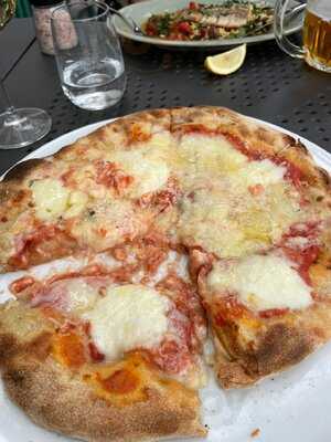 Trafik Jedzenie I Przyjaciele