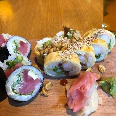 Tokyo Sushi Bar & Restaurant