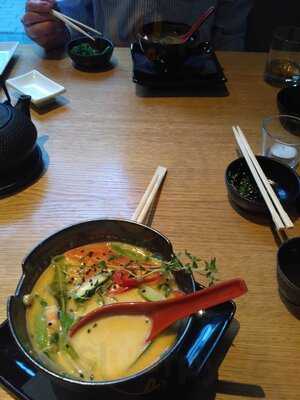 Tokyo Sushi Bar & Restaurant