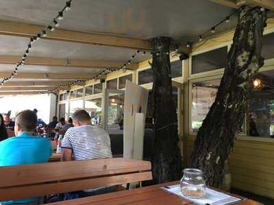 Kandelabry Premium Pub