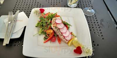 Calipso Bar & Restaurant