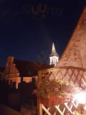 Restauracja 'cizemka'