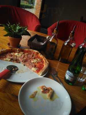 OgieŃ Pizza Rzemieślnicza