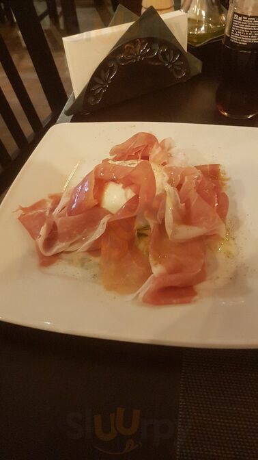 Corso Wine Bar & Restaurant