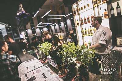 Baltoro Resto Bar