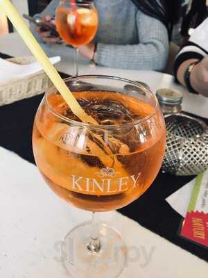 Kto Wypuscil Skowronka