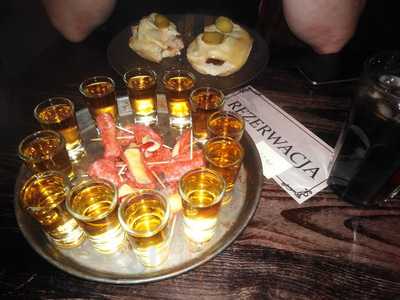 Dixie Bar Food&drinks