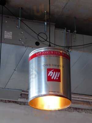 Boulevard 11 Bistro & Wine