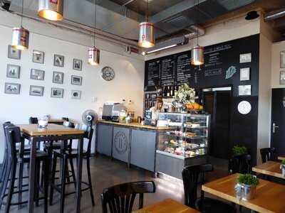 Boulevard 11 Bistro & Wine