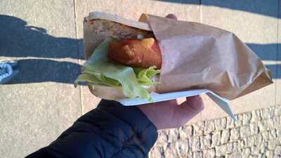 Bratwursty Bar & Gril