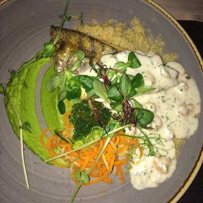 Restauracja&kawiarnia Wieniawa