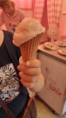 Ice Queen Magda Gessler