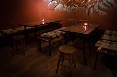 Hellgate Pub
