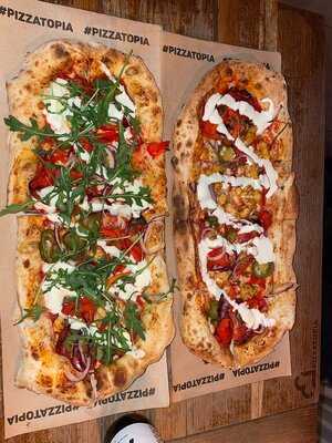 Pizzatopia